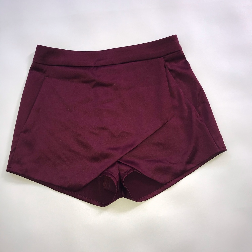 Satin skort